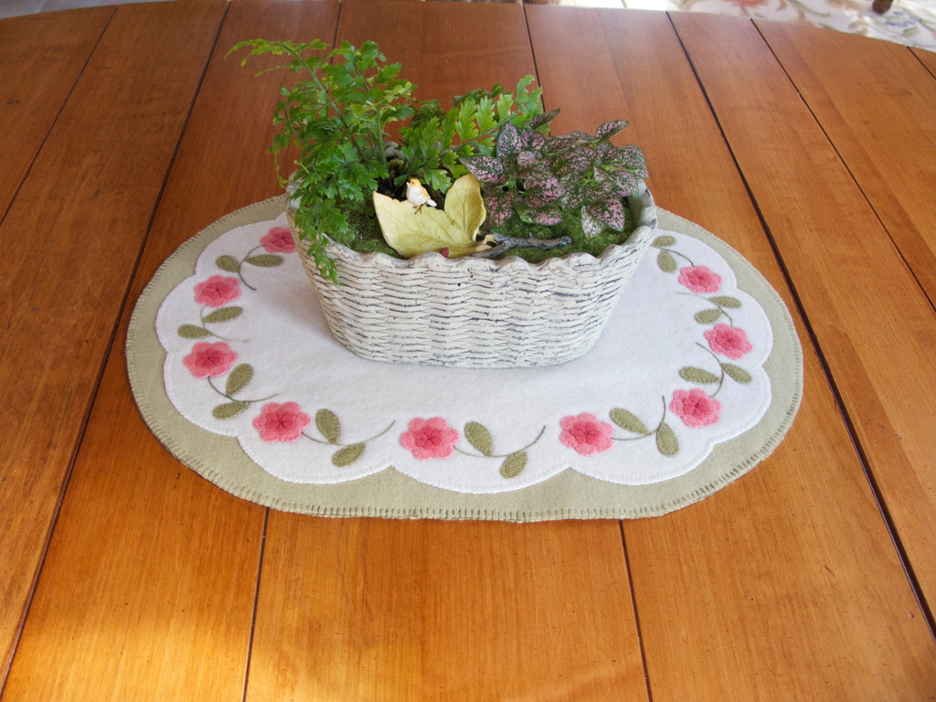 Blossoms Table Mat Finished table mat